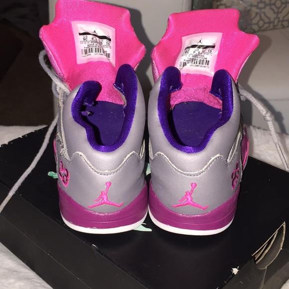 Girls retro 5 Jordan’s - Picture 3 of 6